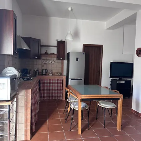 Apartment Henry 2 - Relaxing Retreat Noto