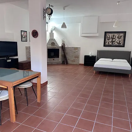 Henry 2 - Relaxing Retreat Lejlighed